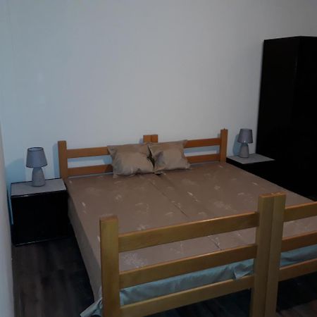 Misko'S Guest House 斯科普里 外观 照片